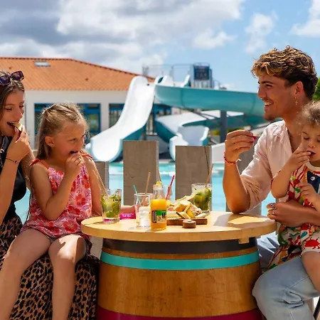 4 Etoiles - Parc Aquatique - Eeiaeg Camping *