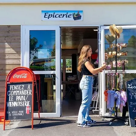 Parque de Campismo 4 Etoiles - Parc Aquatique - Eeiaeg *