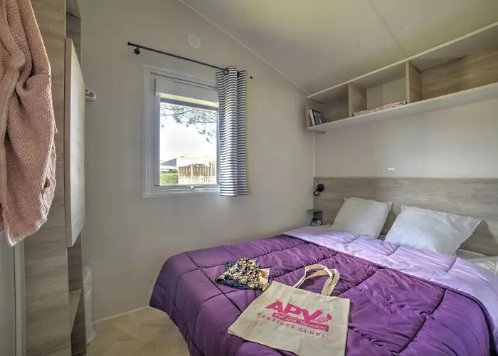 4 Etoiles - Parc Aquatique - Eeiaeg